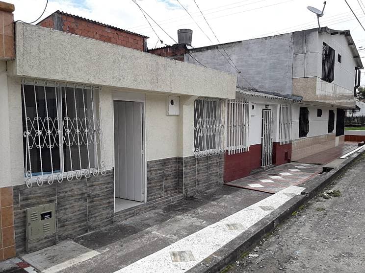 Casa en Independiente Barrio La Fachada Sur 