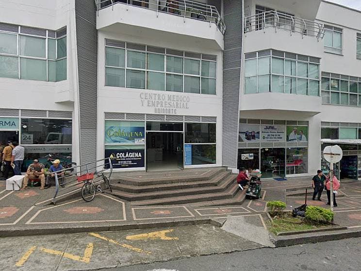 Consultorio en Centro Medico Uninorte